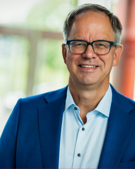 geschäftsführer, excecutive, portrait, fotografie on location in Bremen , fotograf frankfurt 